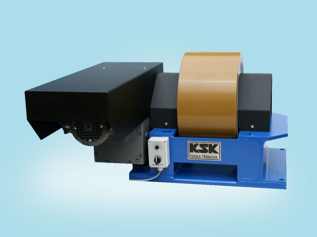 pulley with engine and brake